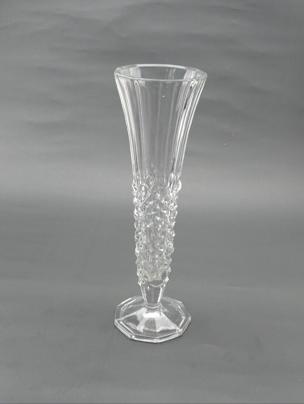 Vintage Crystal Clear "ICE LOOK" Diamont Point Trumpet Bud Vase